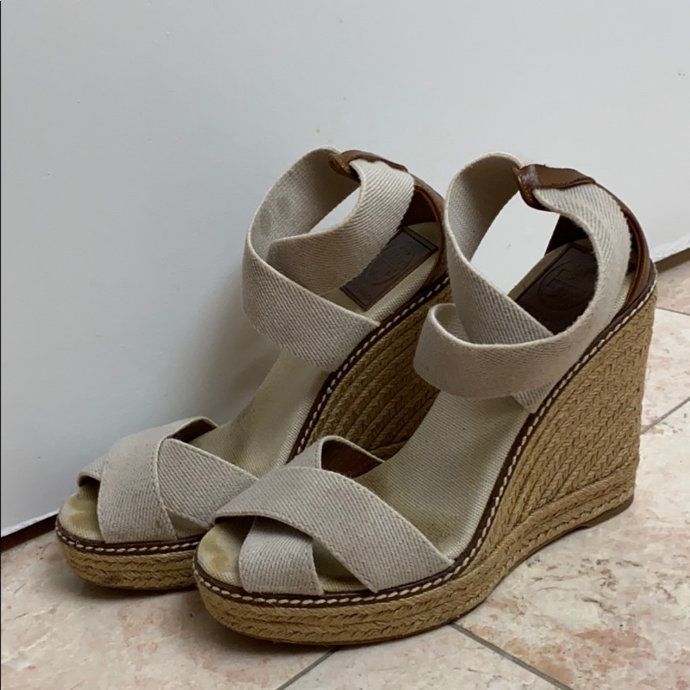 Tory Burch Espadrille Cross Taupe Wedges